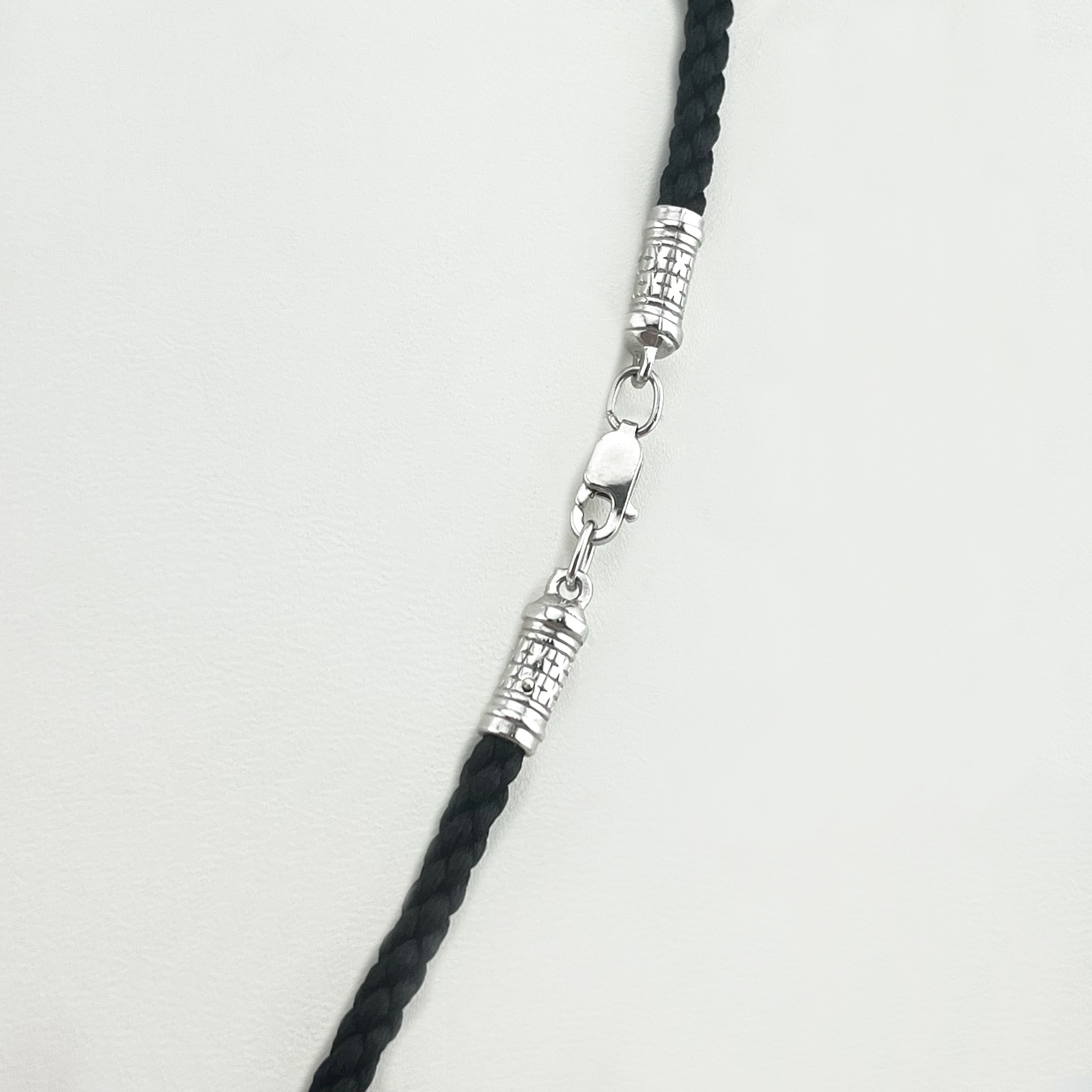 Колье Гайтан 03 черный