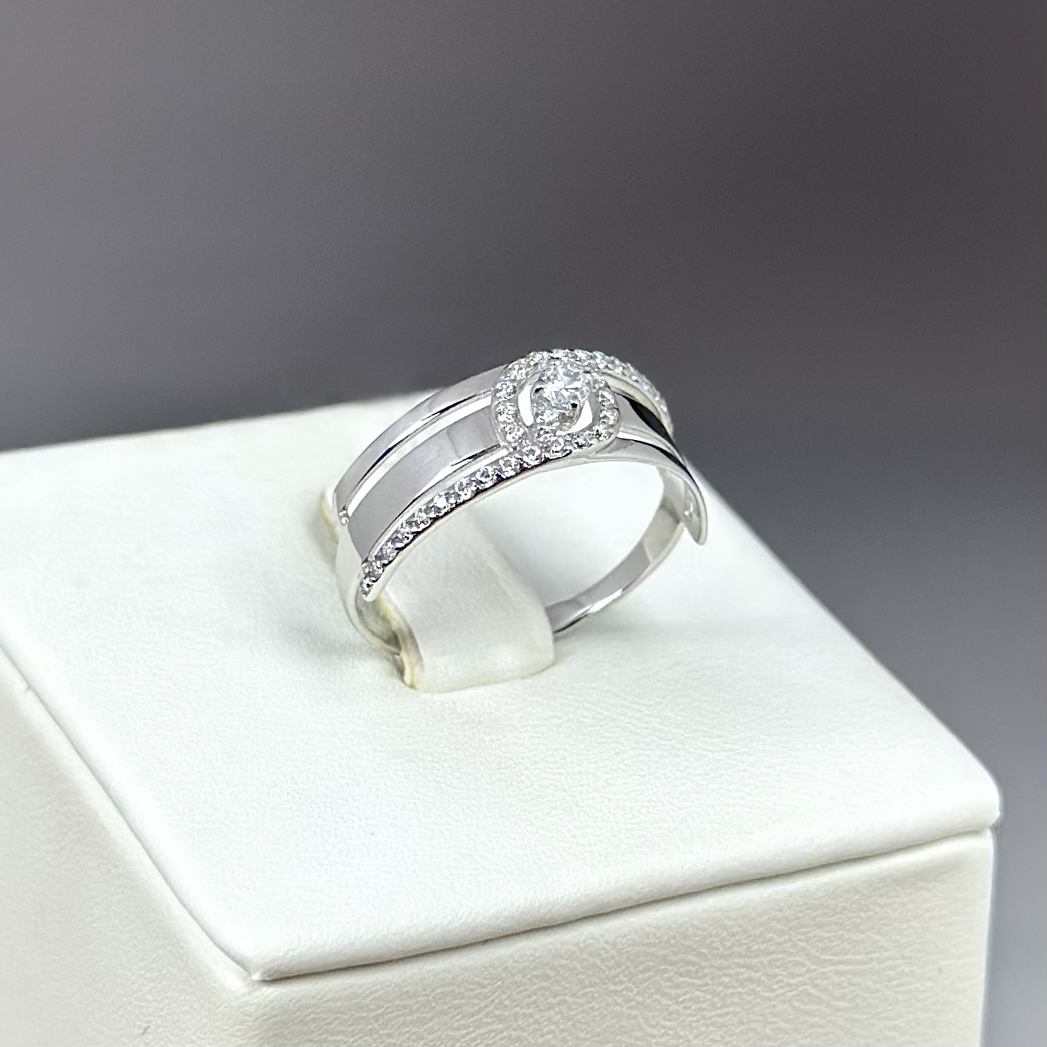 Кольцо Т307017294