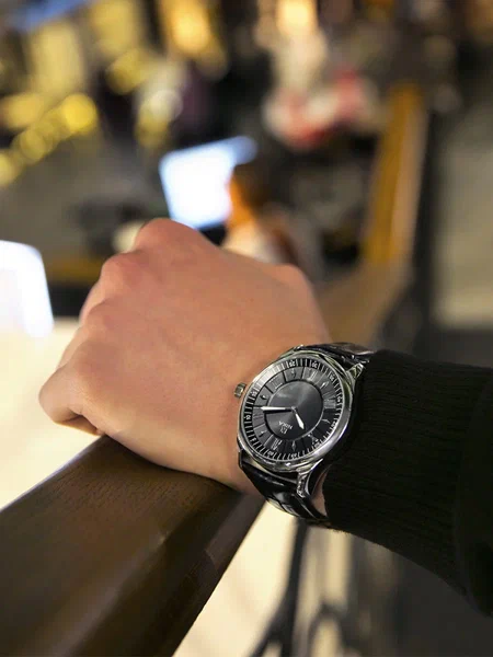 Часы 1198В.0.9.83А