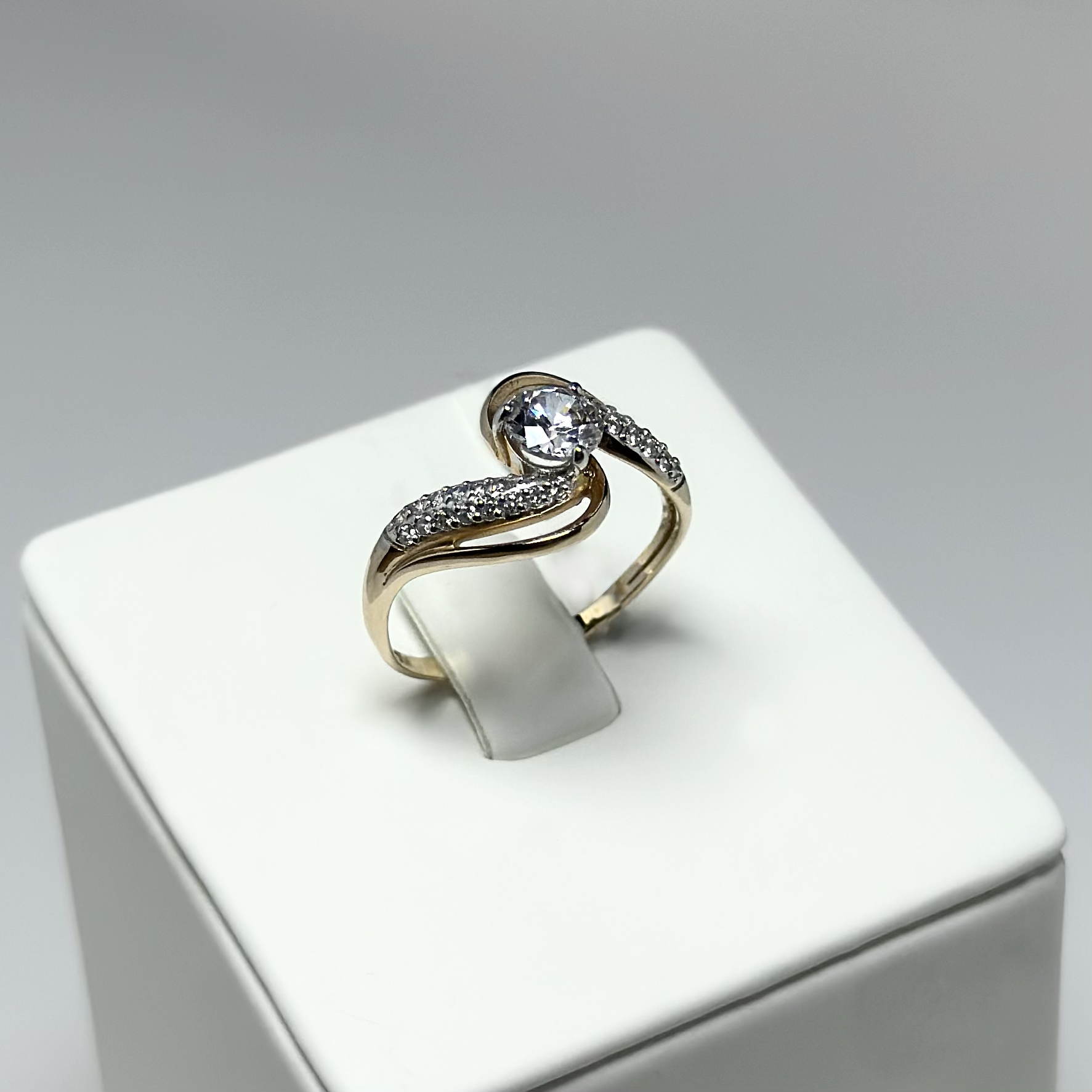 Кольцо Т142014613