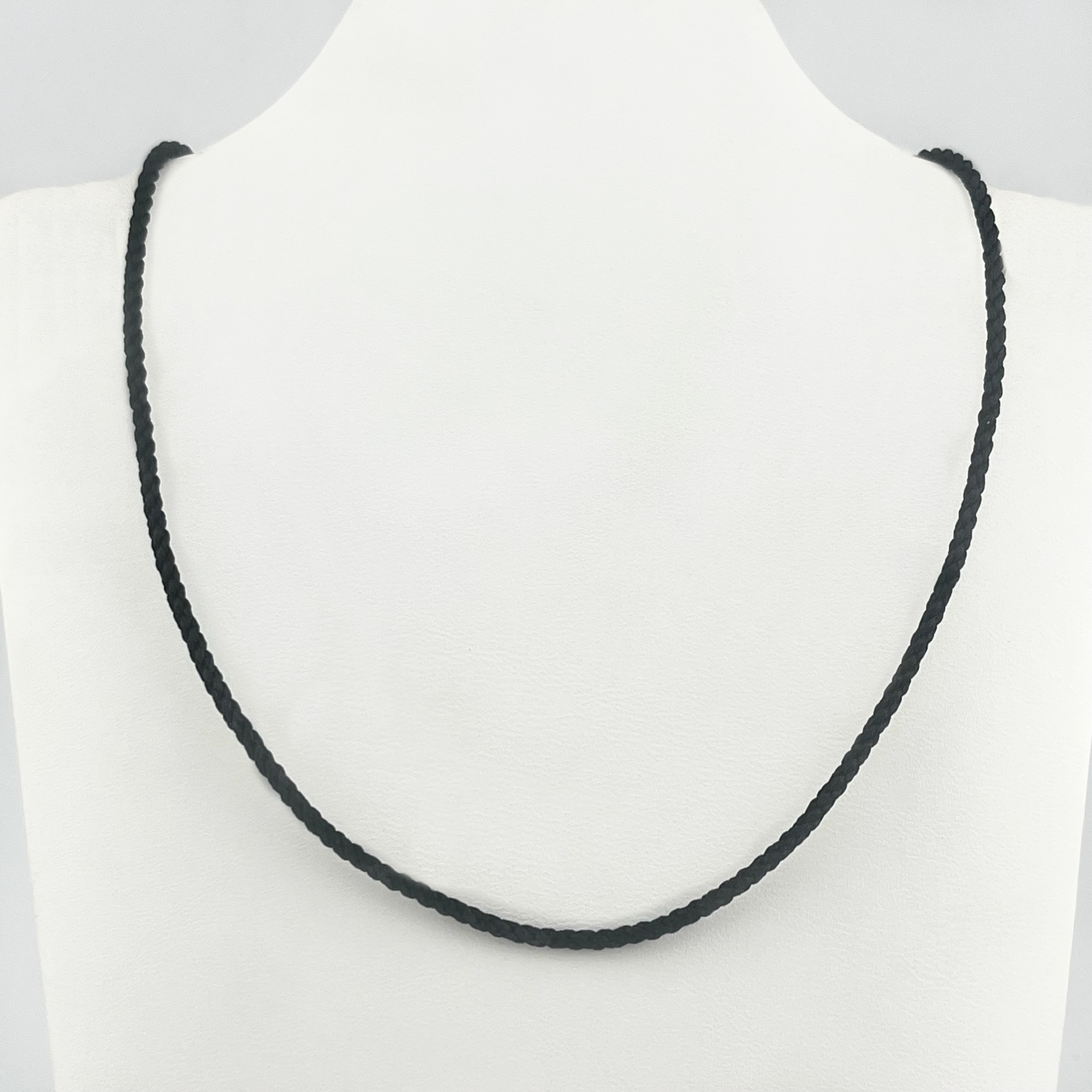 Колье Гайтан 00 черный