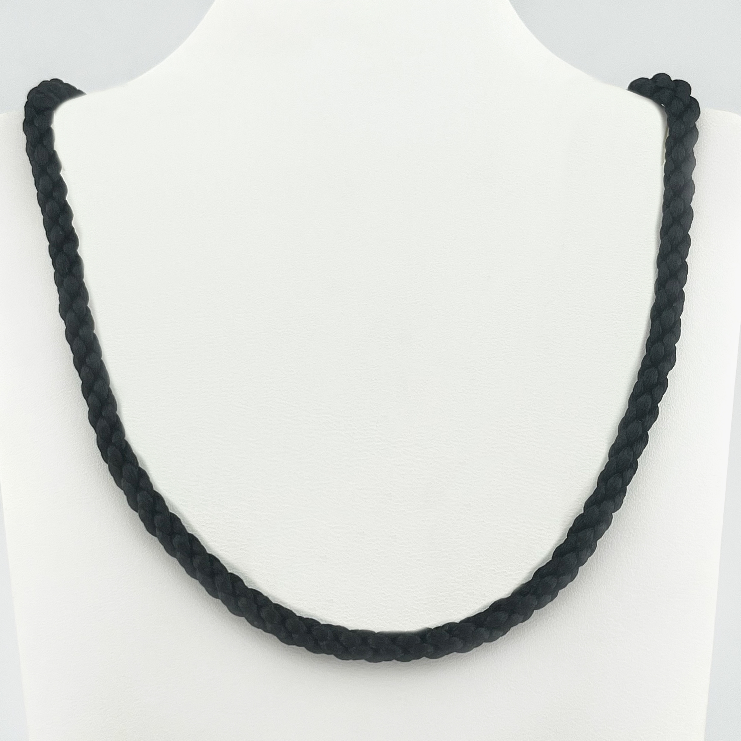 Колье Гайтан 04 черный