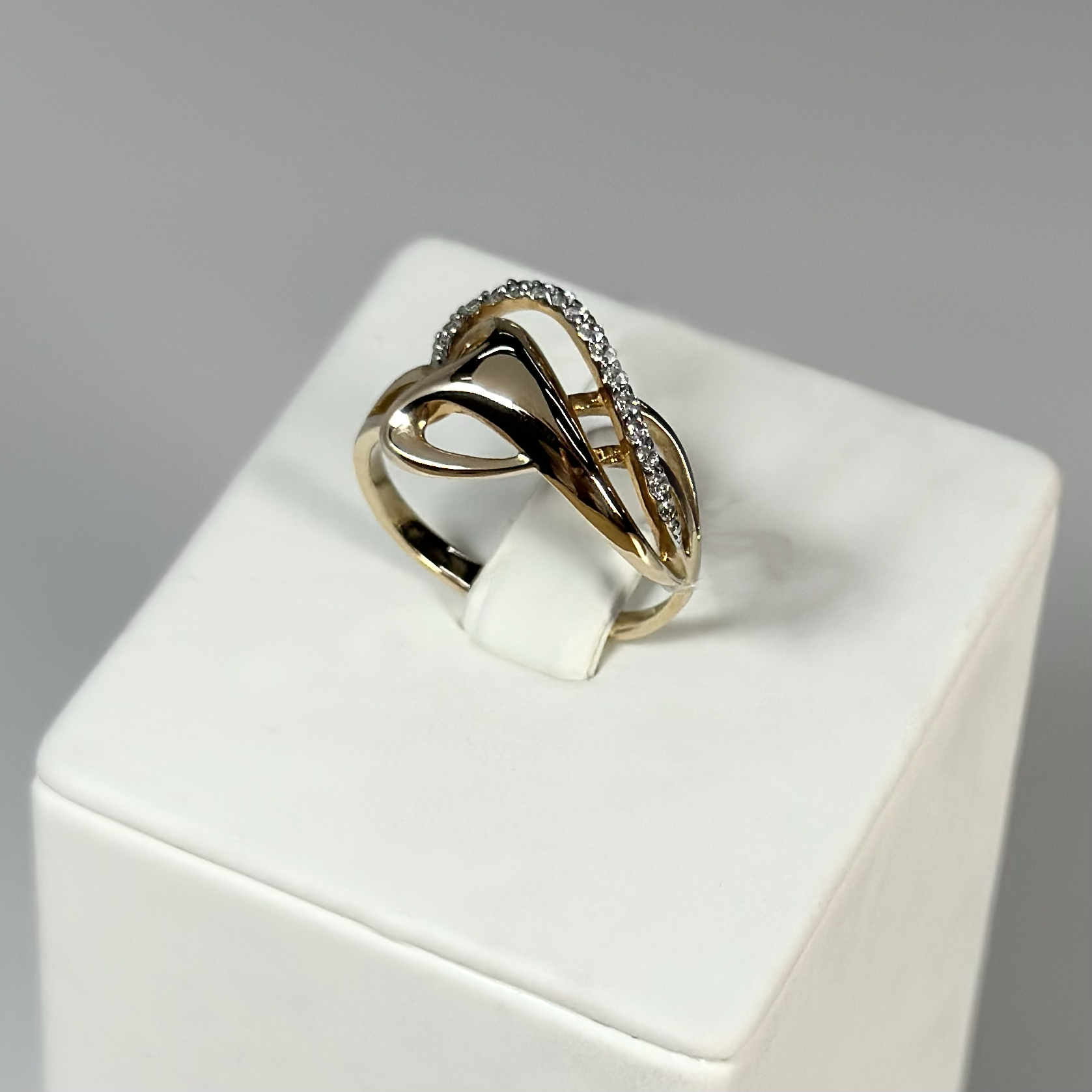 Кольцо кл957