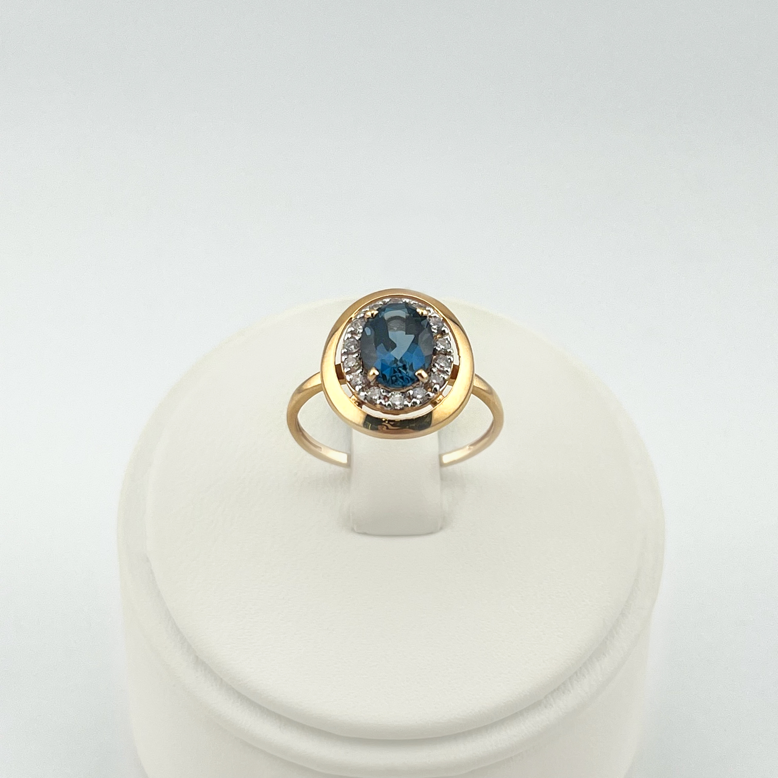 Кольцо 1610986