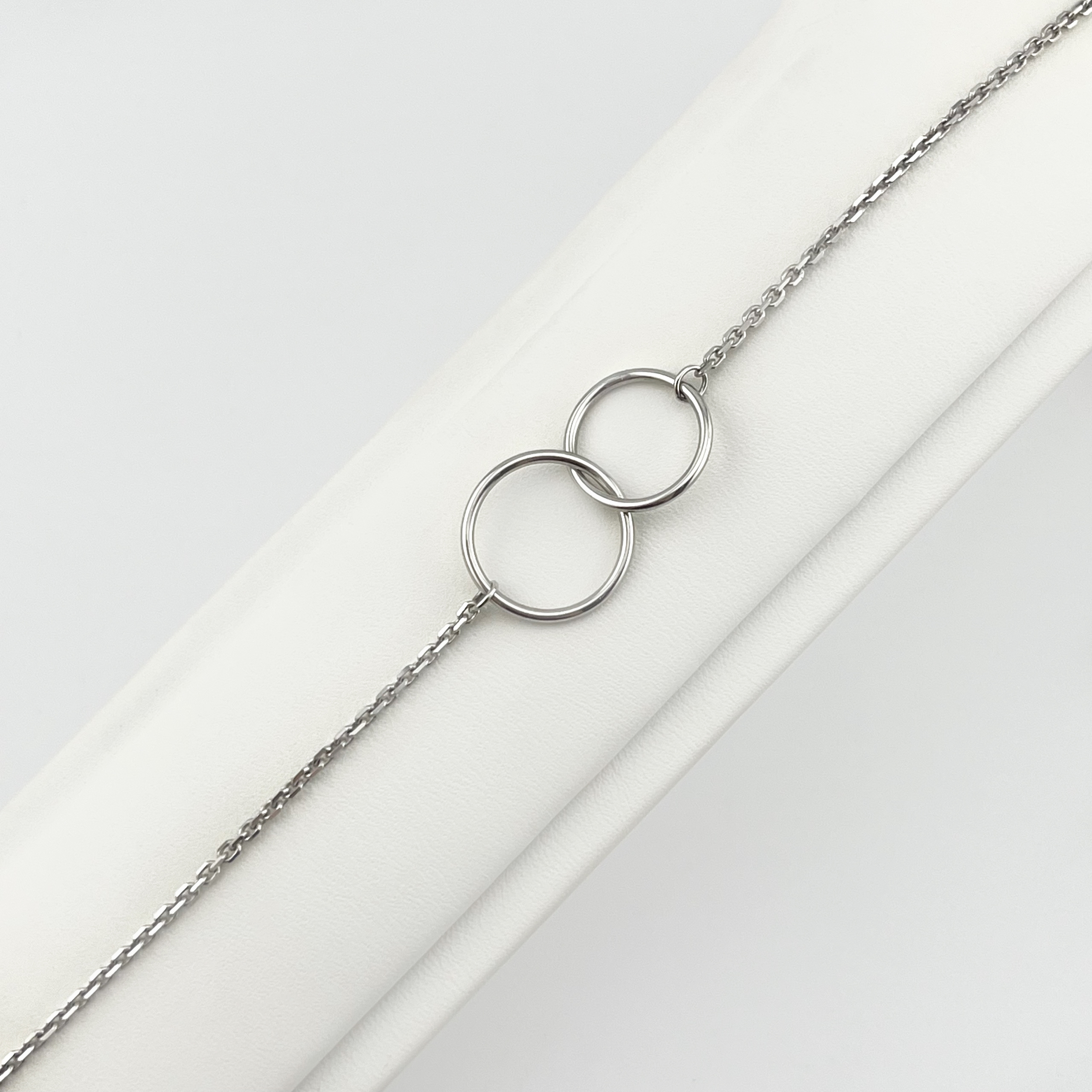 Браслет НБ 18-354-3 d0.50