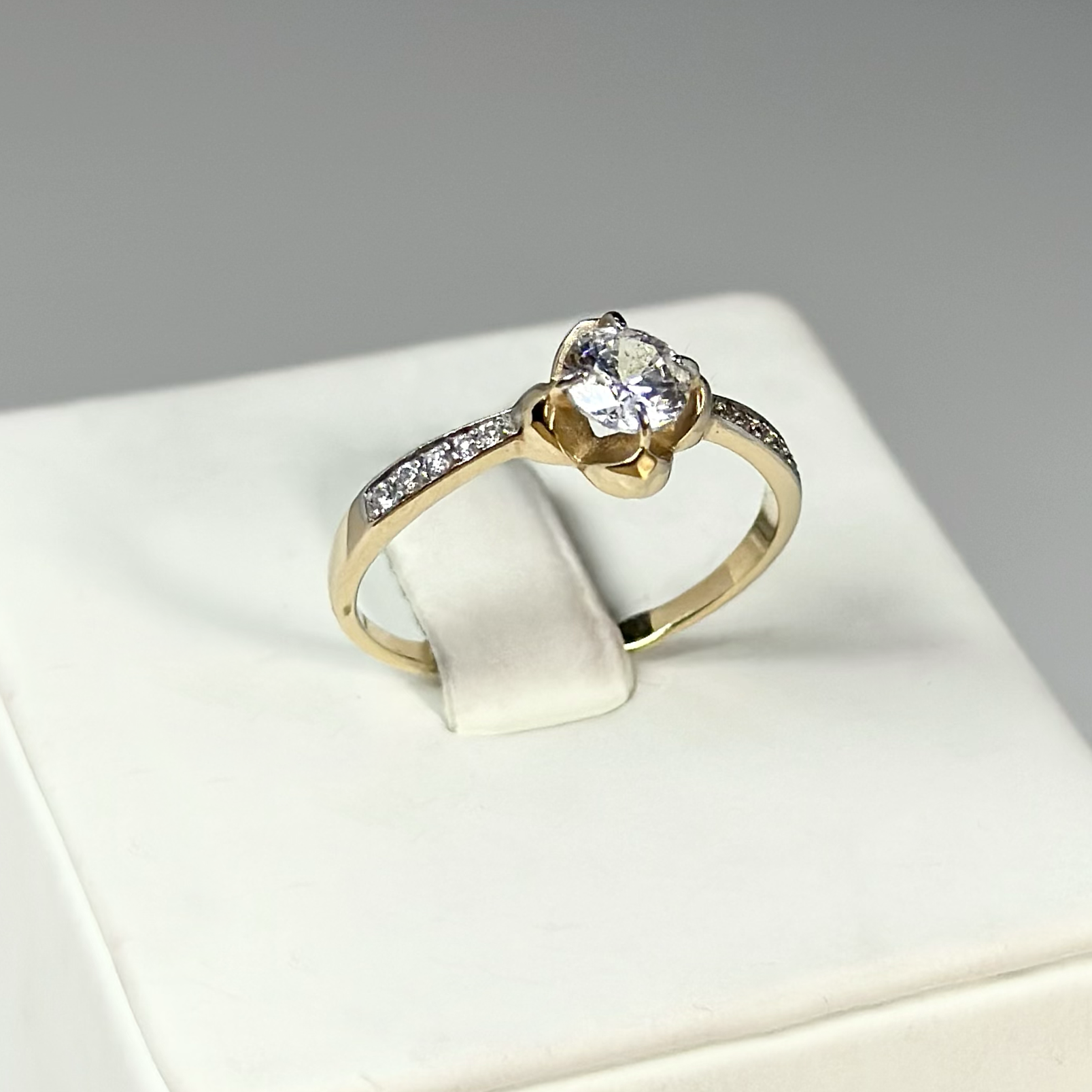 Кольцо К1321390