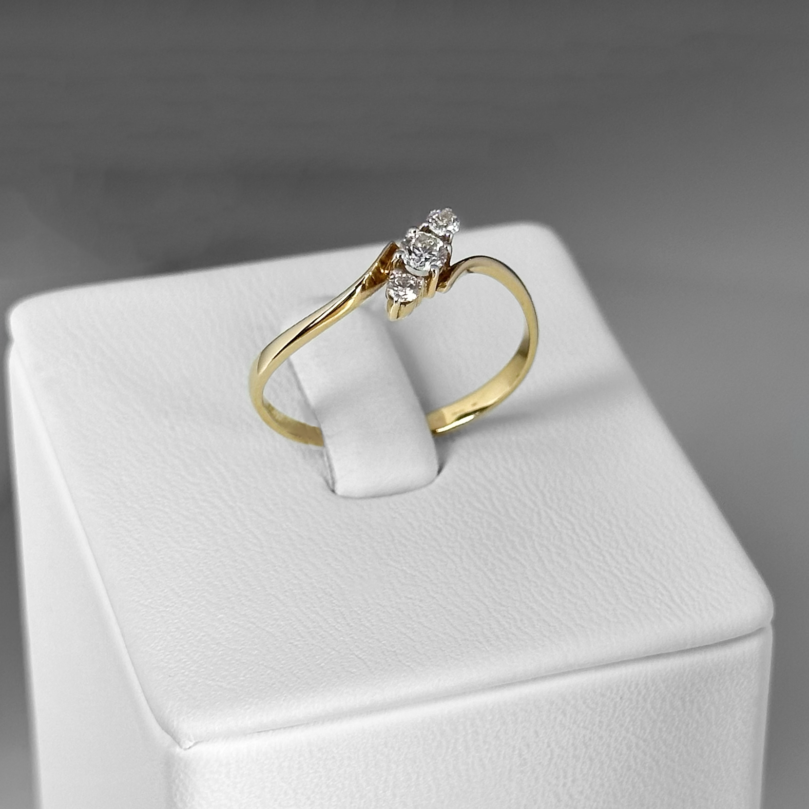 Кольцо Т141014558