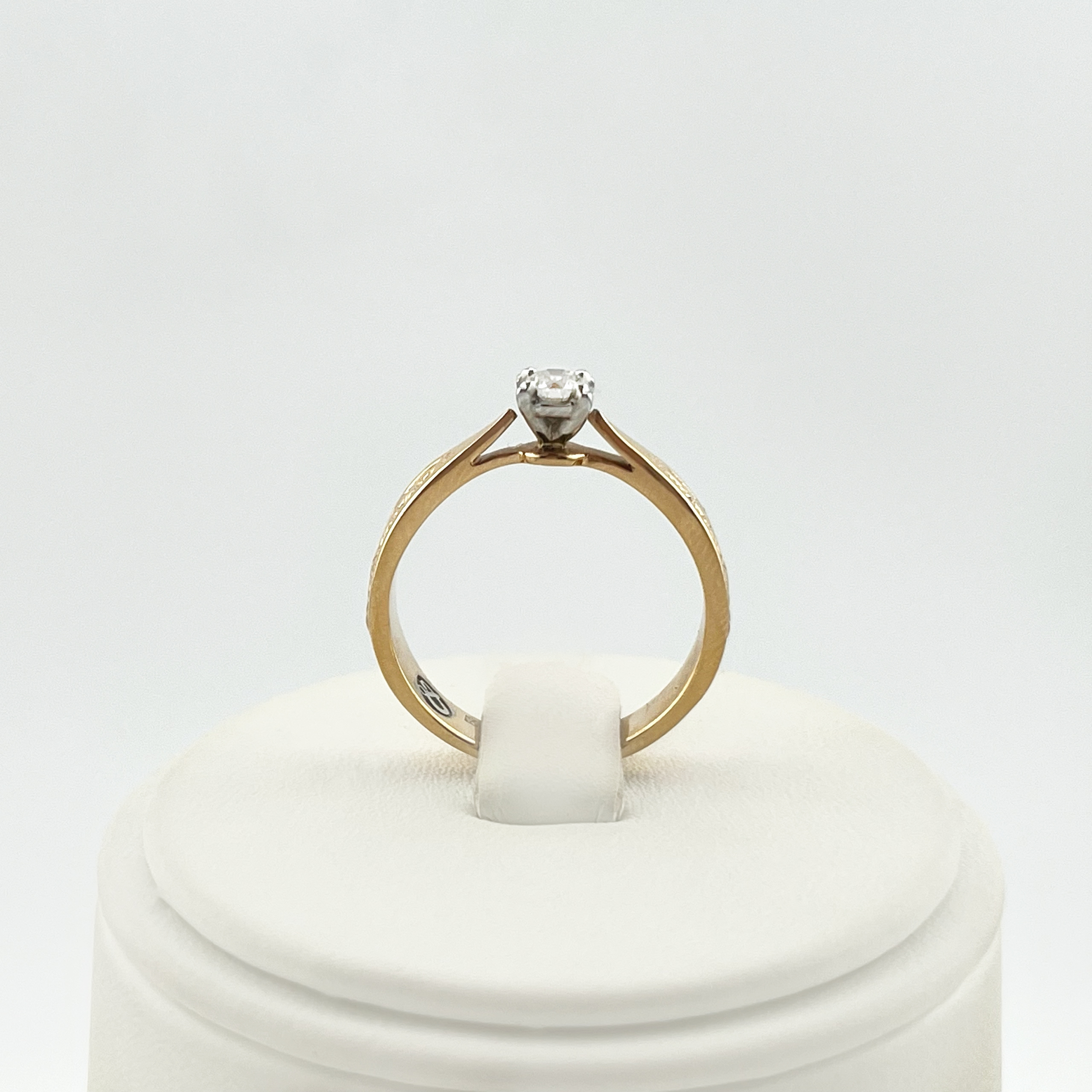 Кольцо 0112Б546/К3933